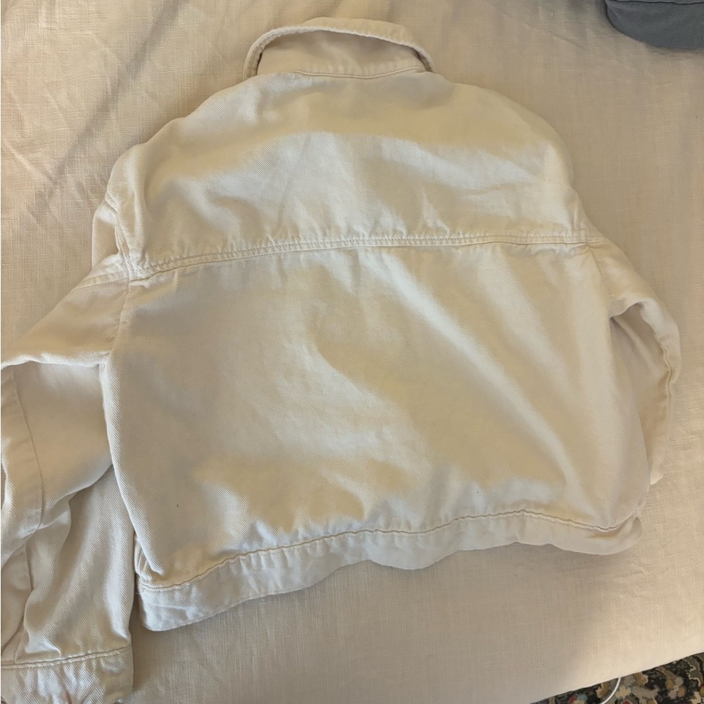 Cream Cropped Denim Jacket - Picture 6 of 6